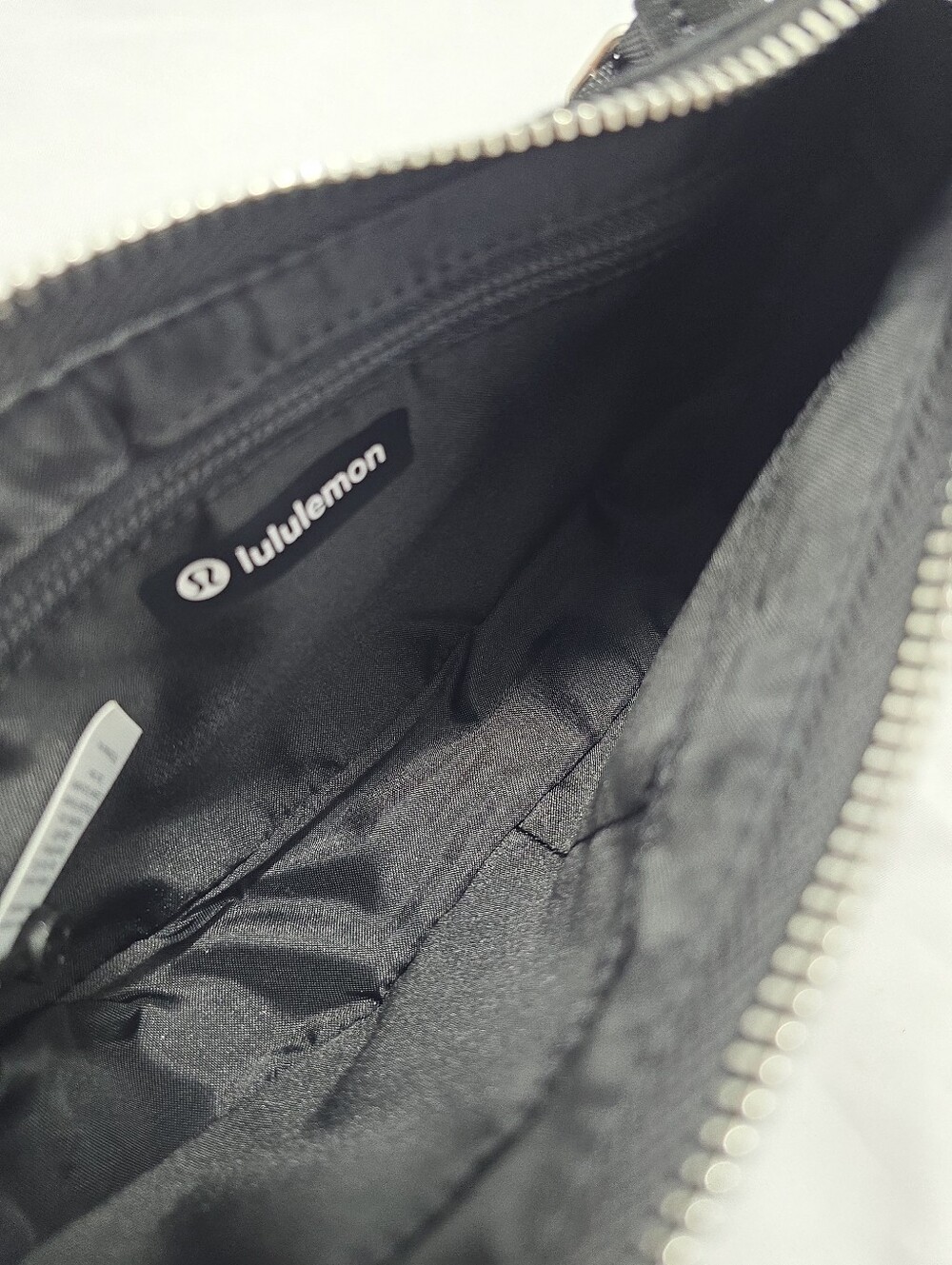NWT Lululemon City Essentials Mini Shoulder Bag L Monogram Jacquard Black 1L - Picture 6 of 8